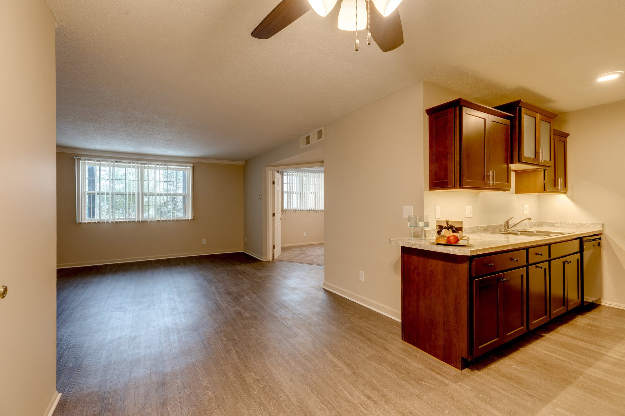 Photos and Video of Knob Hill Apartments in Okemos, MI